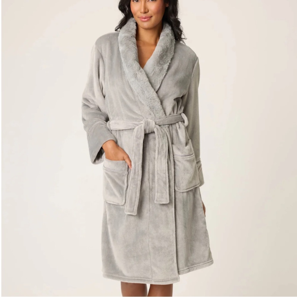 NWT new PJ Salvage Luxe plush staple robe